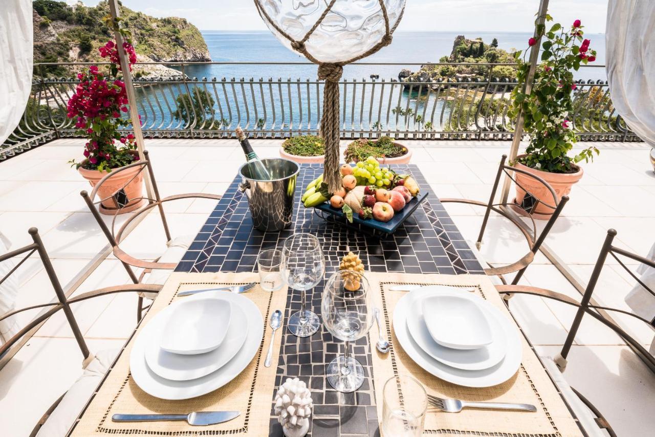 202 Luxury Terrace View Apartment
