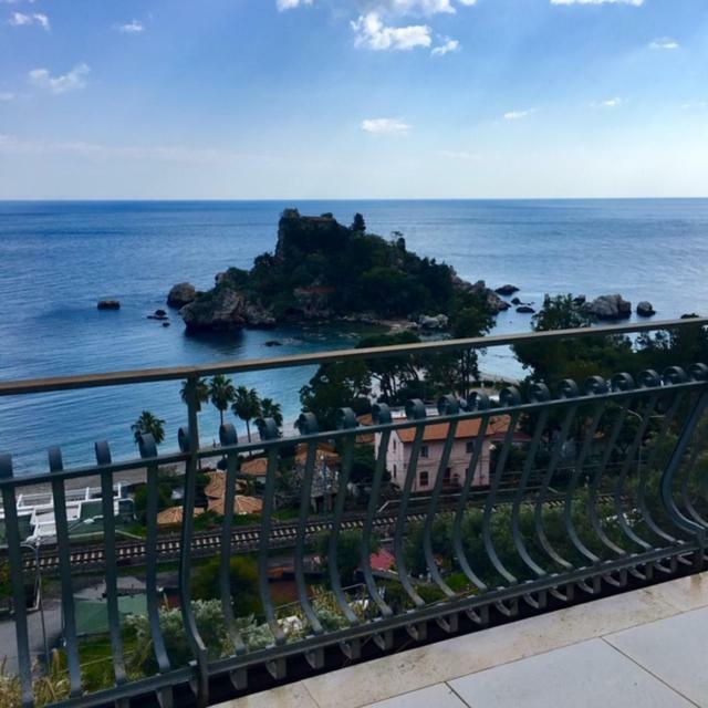 Apartment 202 Luxury Terrace View